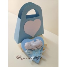 Луксозни подаръци за гости с бебе в синьо